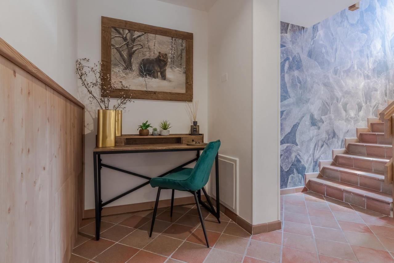 Suite Italy Pinzolo Due Giustino Bagian luar foto